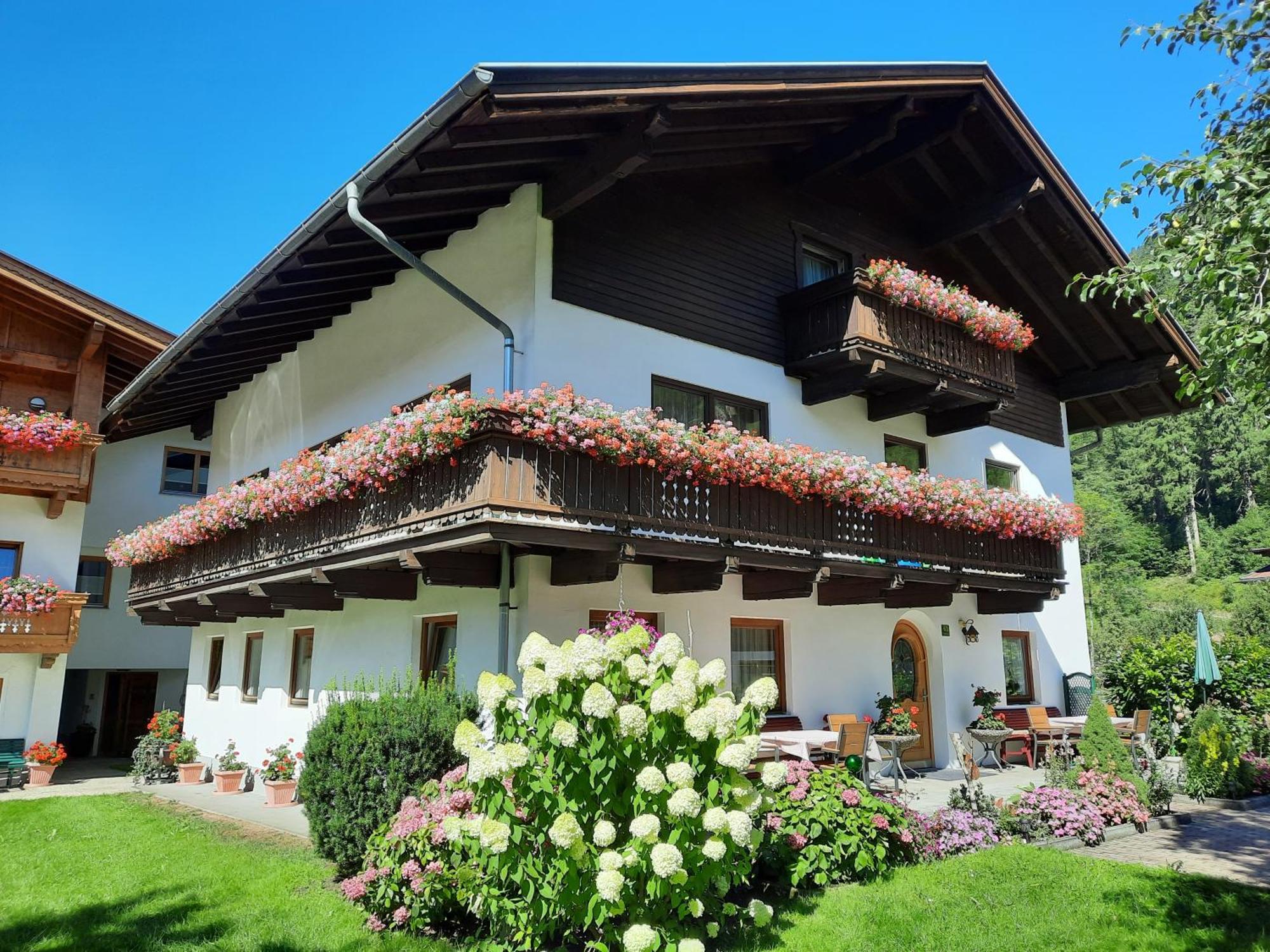Haus Traudl Apartment Майерхофен Екстериор снимка